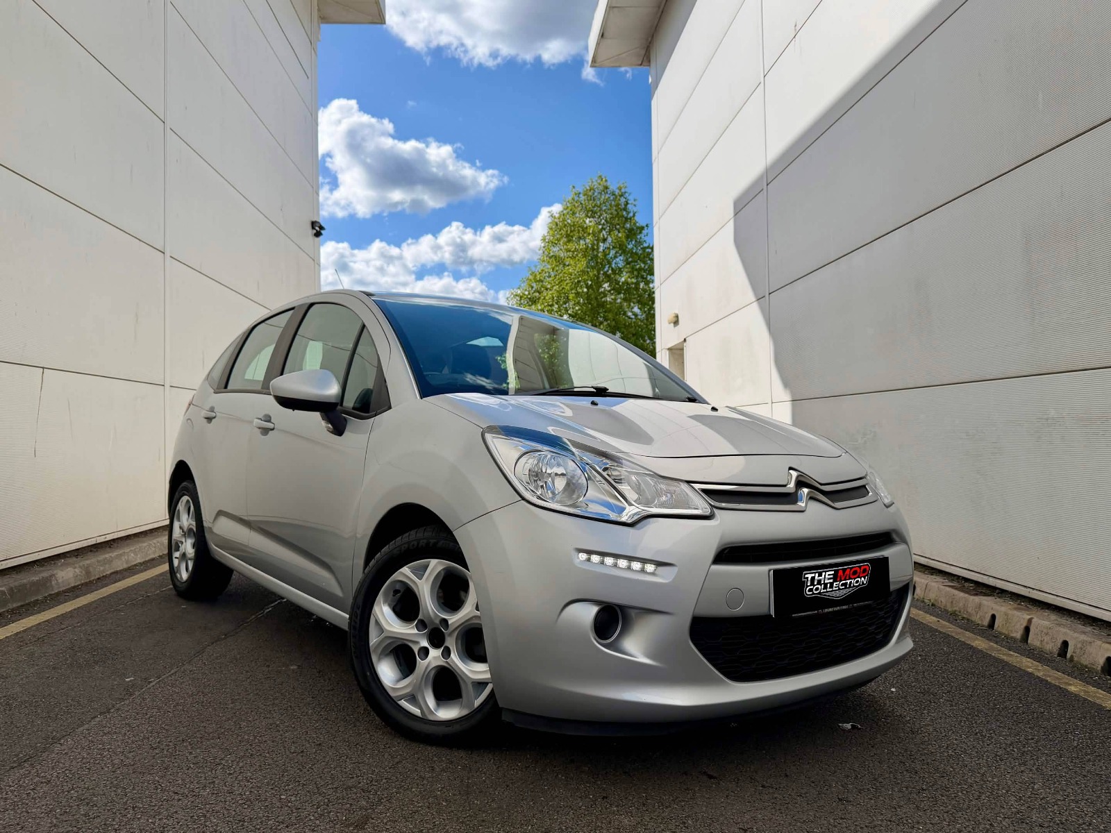 Silver Citroën C3 supermini hatchback